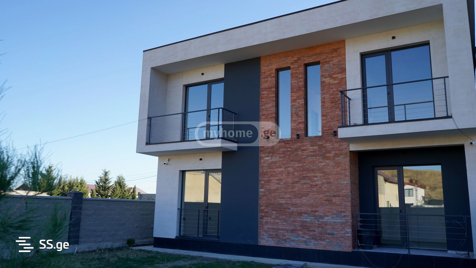 For Sale 9 Room Private House view 5