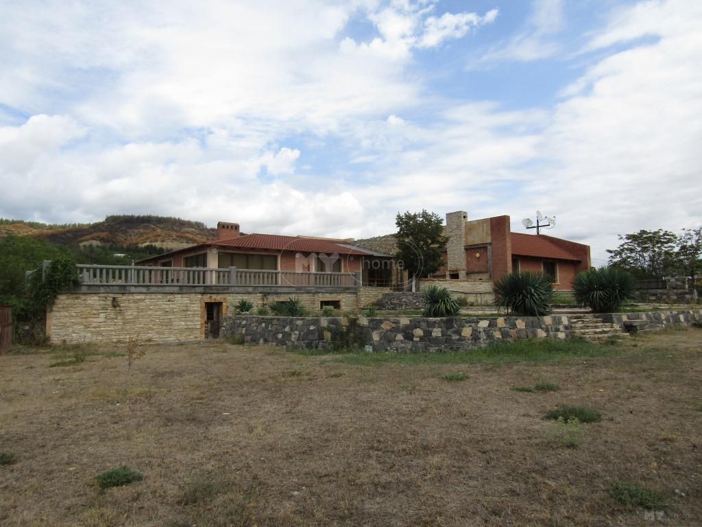 For Sale 8 Room Private House Tetritsqaroshi view 7