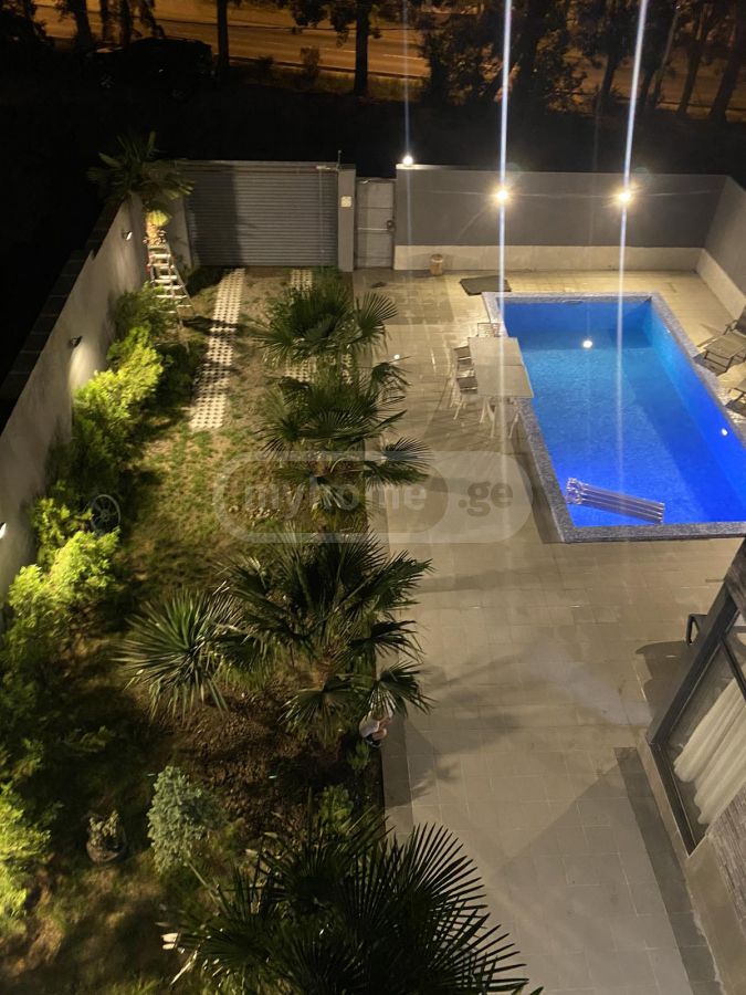 Daily Rent 7 Room Private House Tsqnetshi view 11
