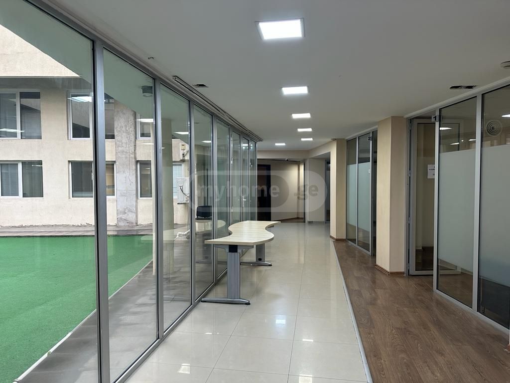 Office Commercial Area For Sale In Vera view 3