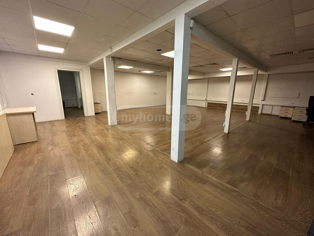Office Commercial Area For Sale In Vera view 9