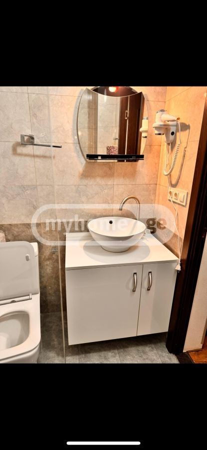 For Rent 2 Room Apartment Sololakshi view 4