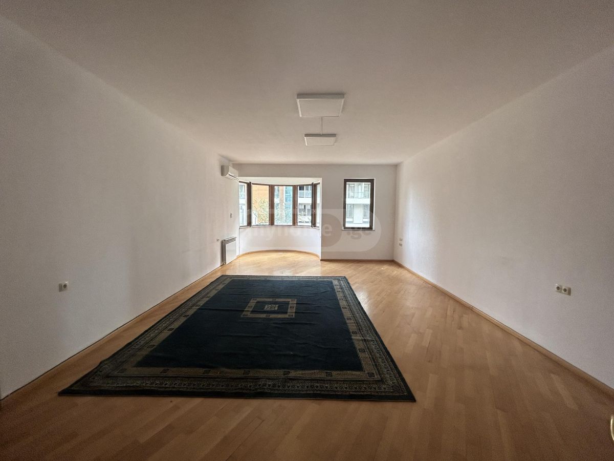 For Rent 10+ Room Private House In Vake, 7 of 12