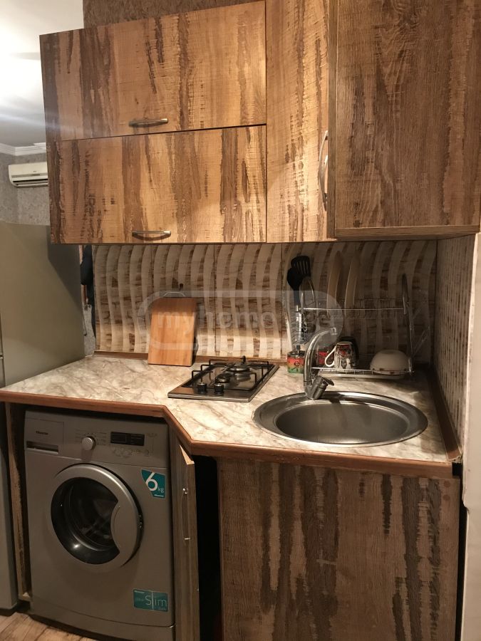 Daily Rent 1 Room Apartment Kutaisshi view 12