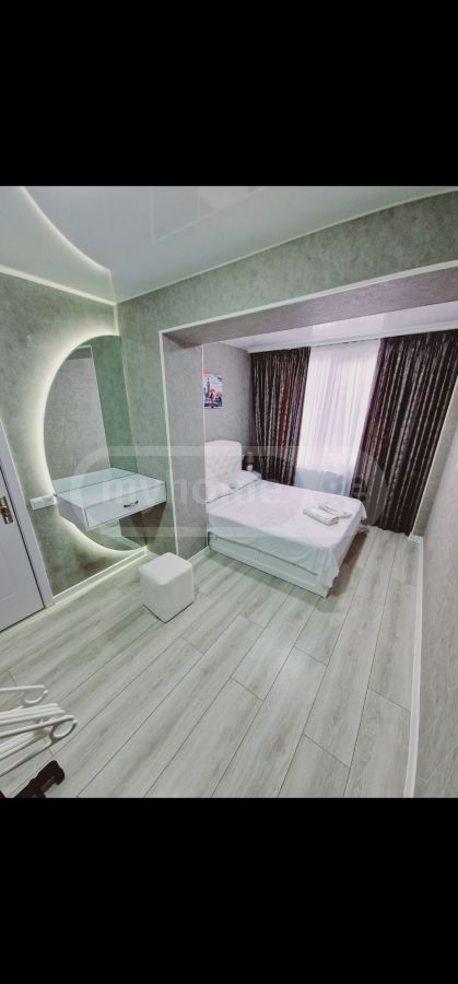 Daily Rent 3 Room Apartment Kutaisshi view 11
