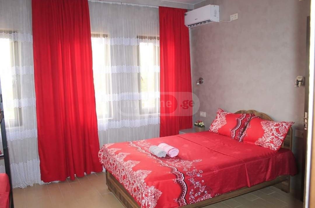 7 Room Country House For Sale view 10