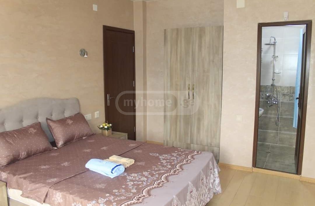 7 Room Country House For Sale view 9