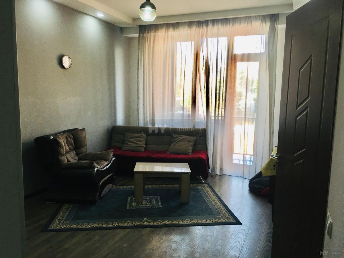 2 Room Apartment Daily Rent In Varketili view 3