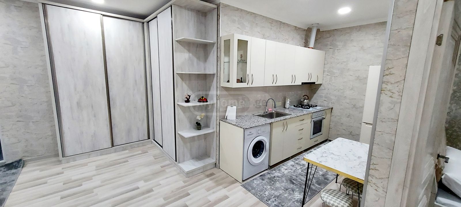Daily Rent 2 Room Apartment Kutaisshi view 9