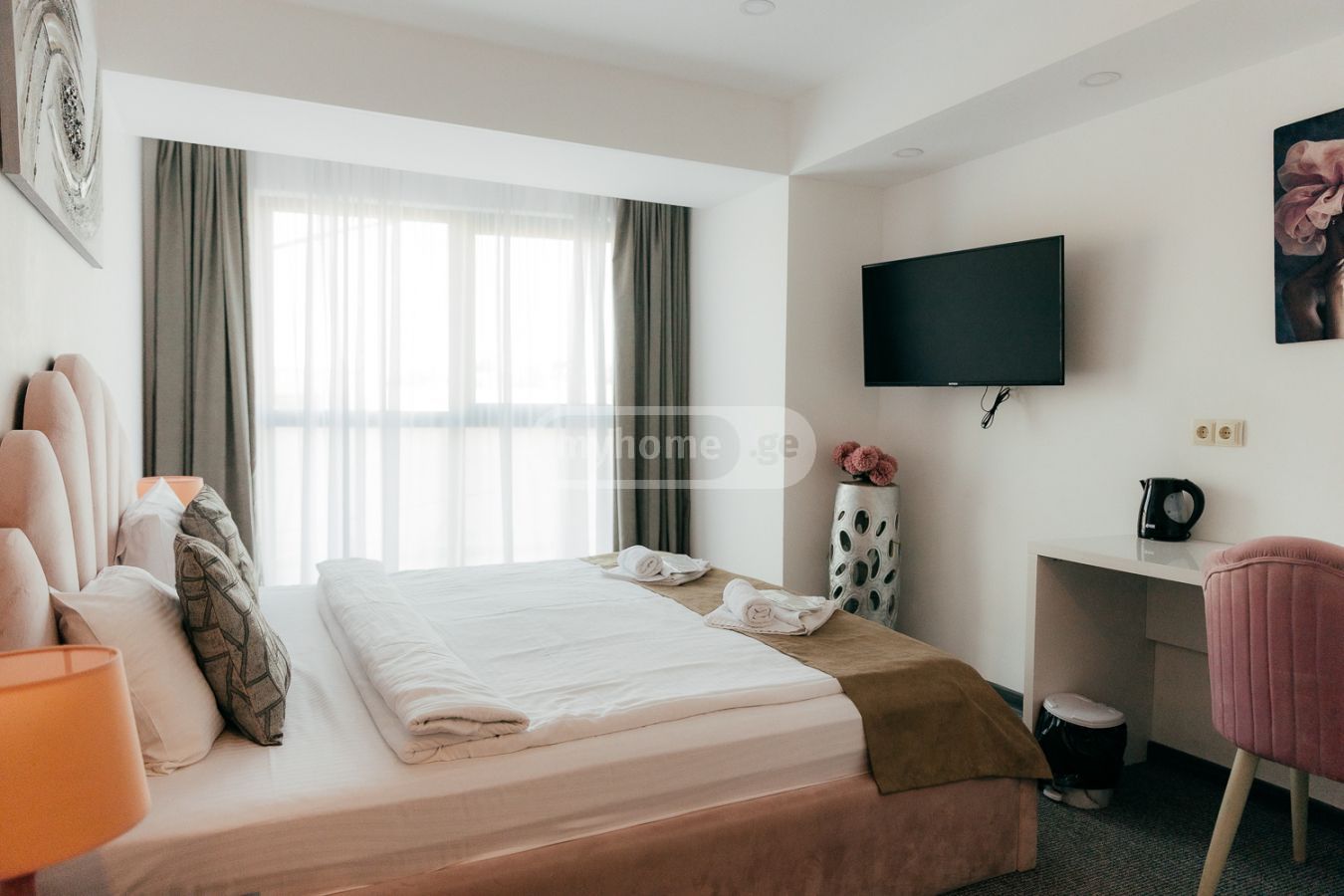 10+ Room Hotel For Sale In Vera view 9