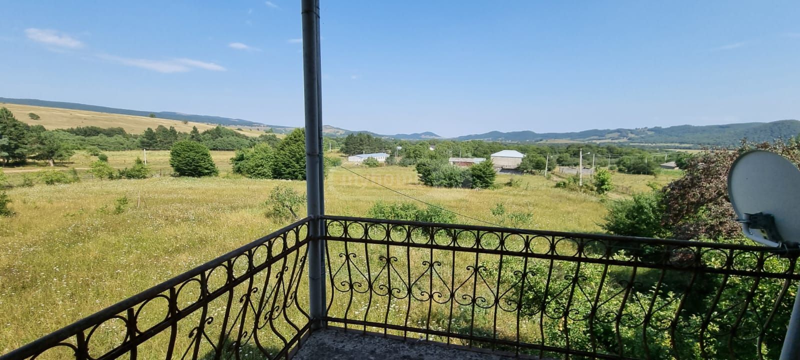 For Sale 5 Room Country House Tetritsqaroshi view 4
