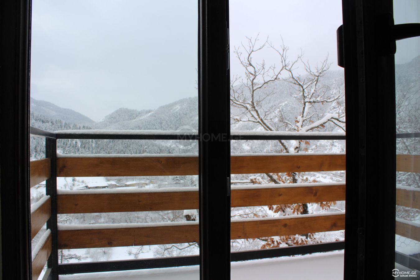 2 Room Apartment Daily Rent In Borjomi view 2