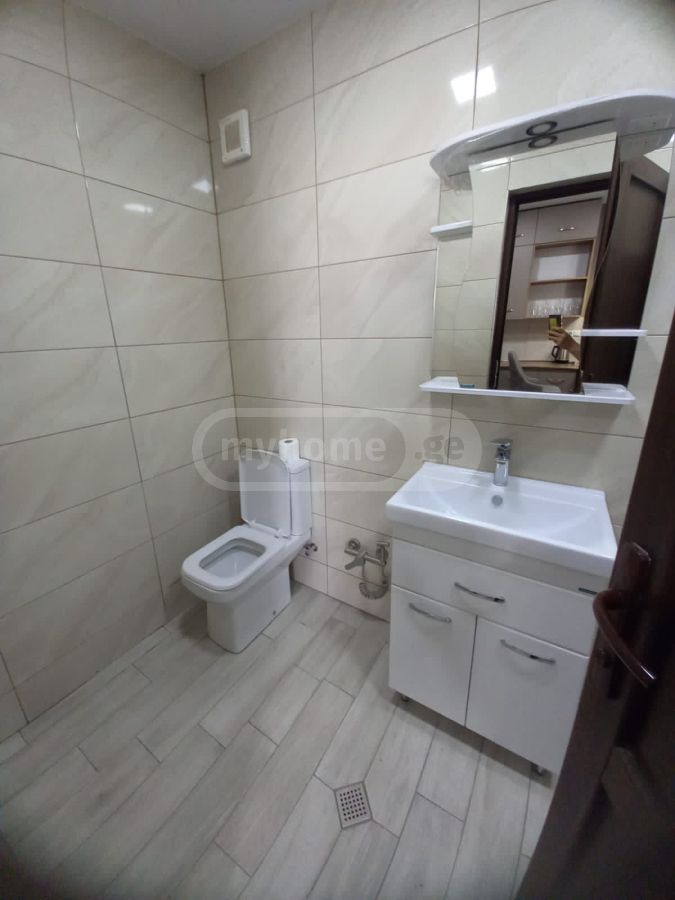 Daily Rent 2 Room Apartment Rustavshi view 3