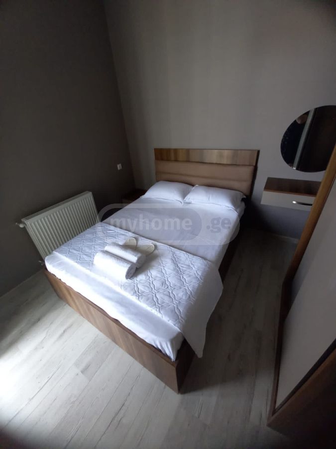 Daily Rent 2 Room Apartment Rustavshi view 5
