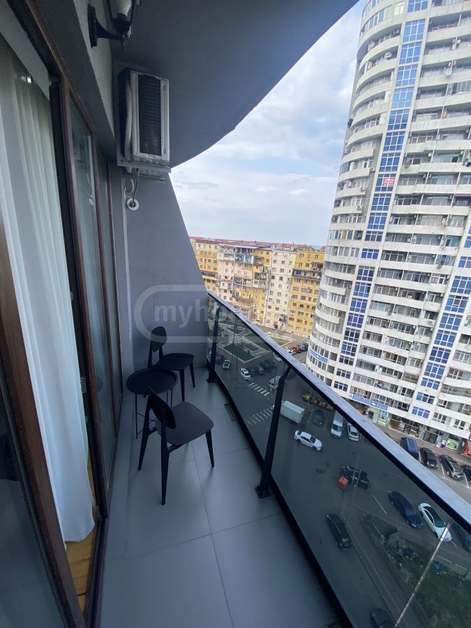 1 Room Apartment Daily Rent In Batumi view 10