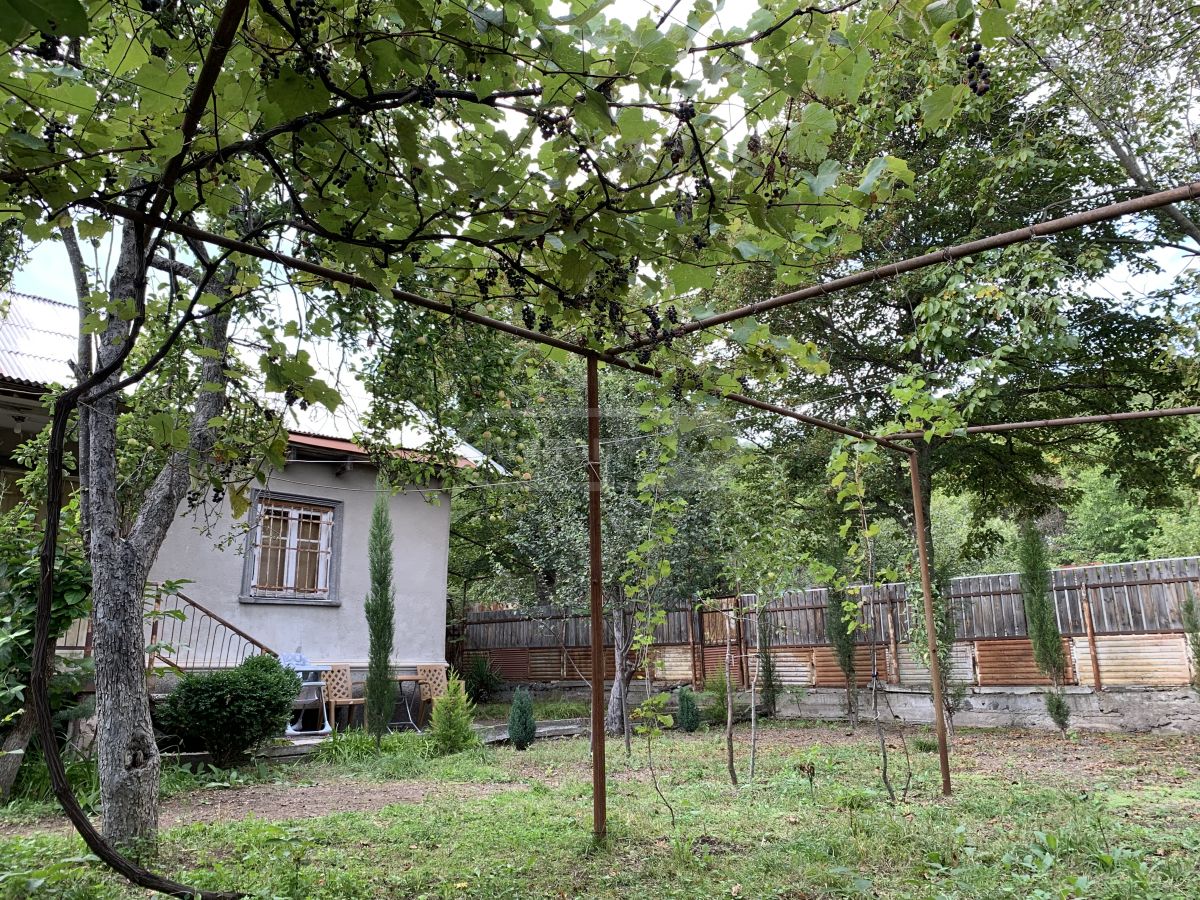For Sale 5 Room Country House Tetritsqaroshi view 2