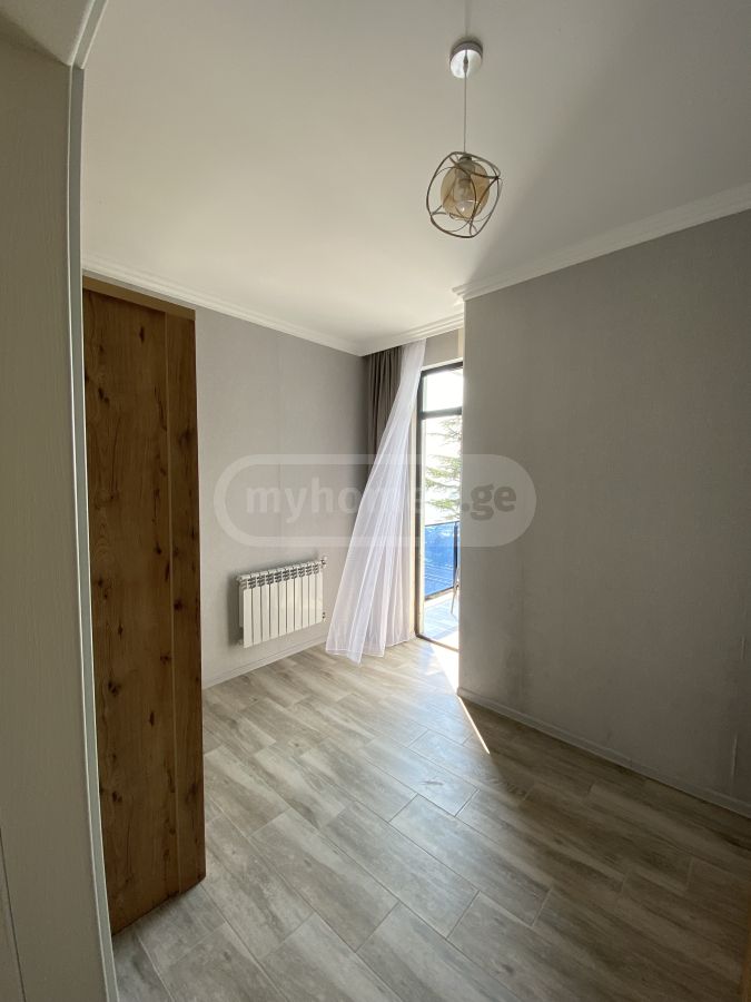 For Sale 3 Room Apartment view 7