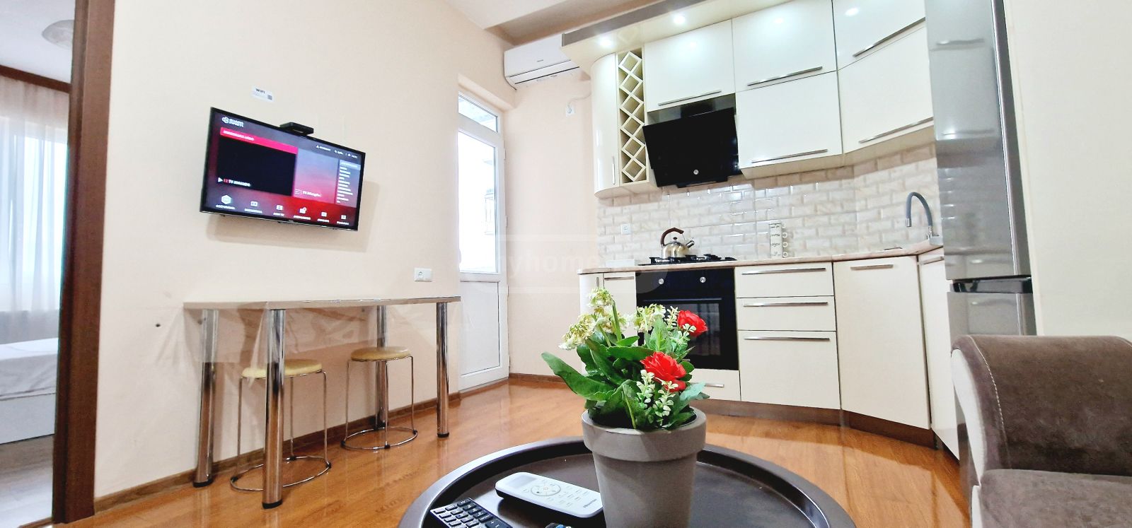 Daily Rent 3 Room Apartment Kutaisshi view 1