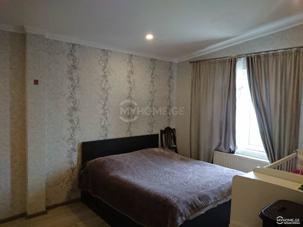 For Sale 10+ Room Private House In Vake, 2 of 11