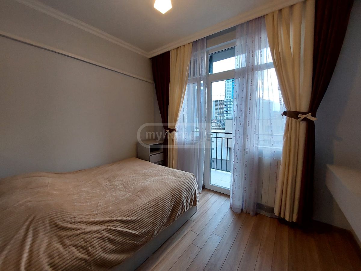 For Rent 2 Room Apartment view 1