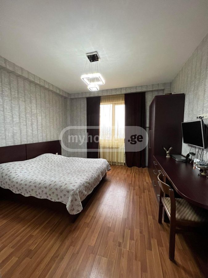 For Sale 7 Room Private House Tsavkisshi view 4