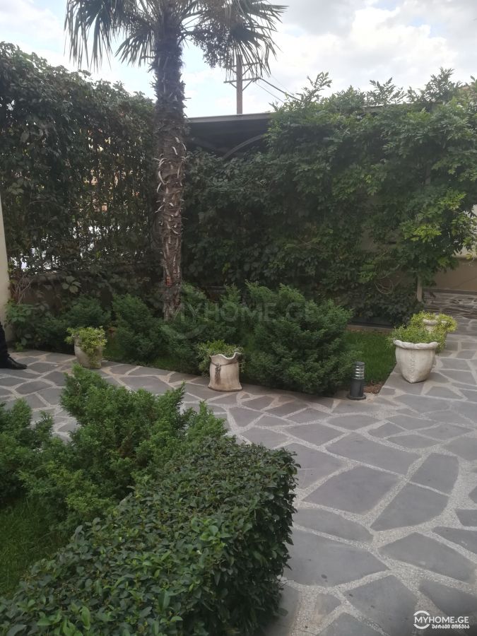 For Sale 10+ Room Sastumro Isanshi, 8 of 10