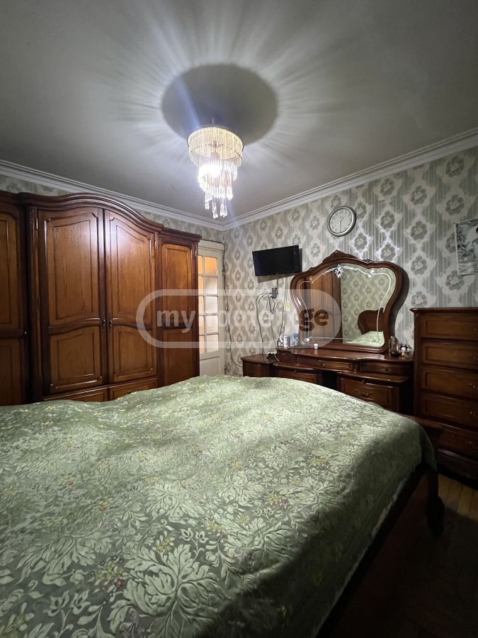 For Rent 4 Room Apartment Varketilshi view 1