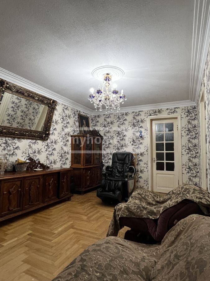 For Rent 4 Room Apartment Varketilshi view 12