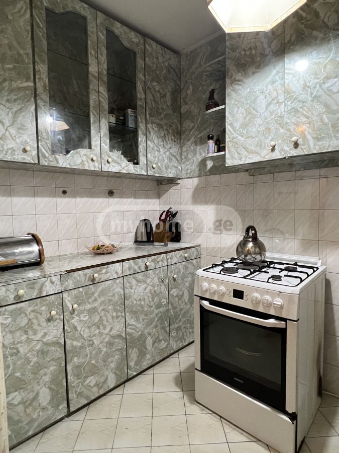 For Rent 4 Room Apartment Varketilshi view 6