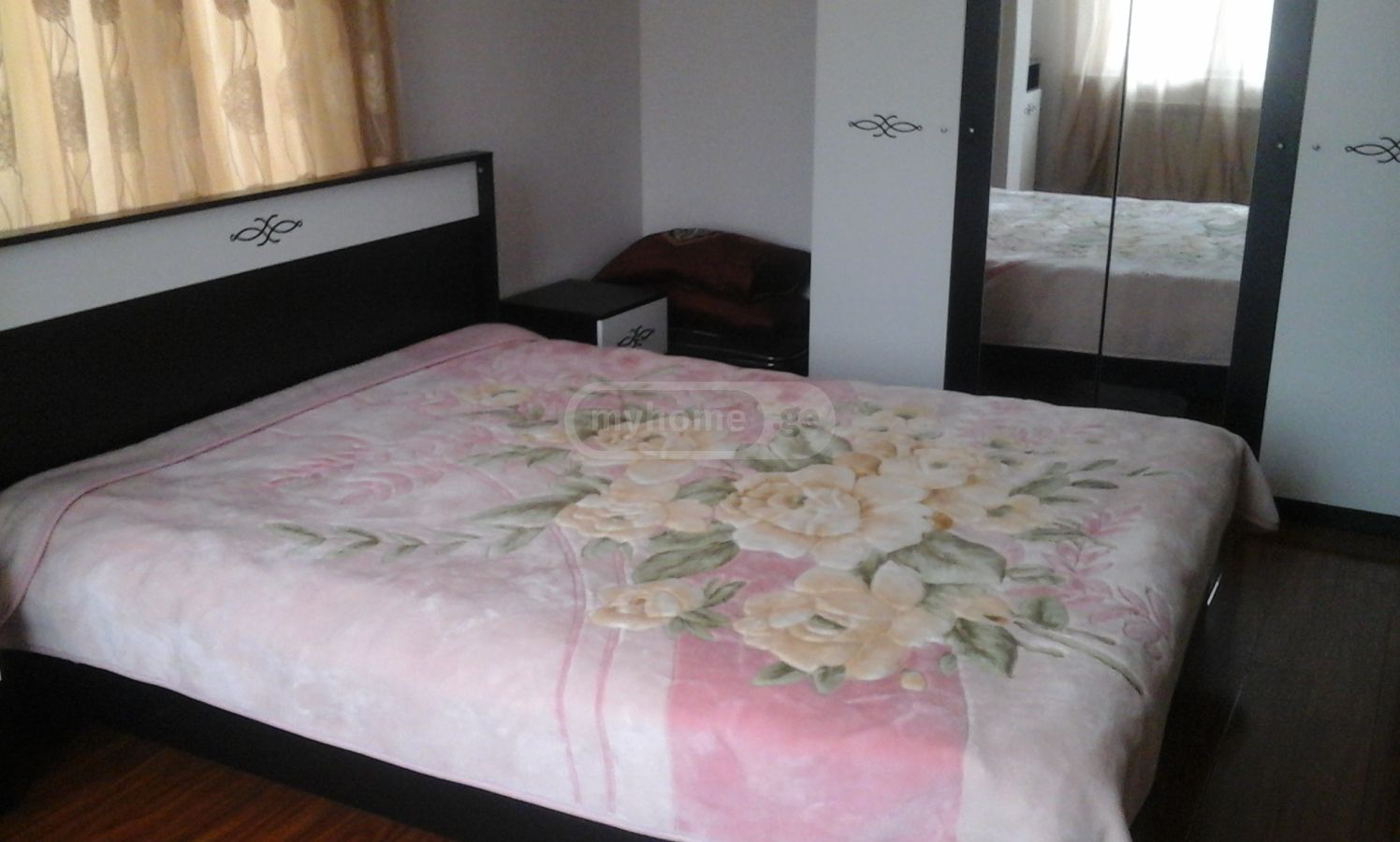 For Sale 5 Room Private House Zugdidis Munitsipalitetshi view 3