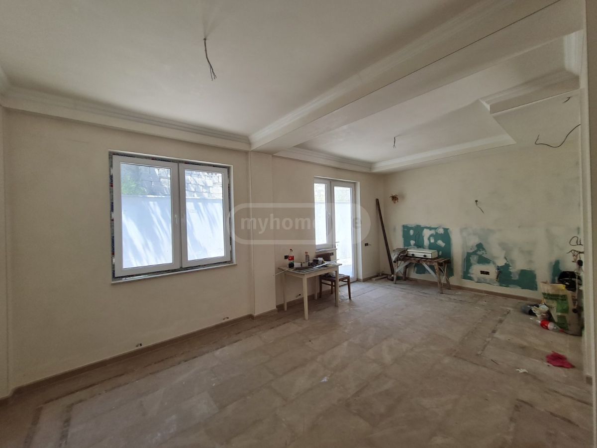 For Sale 5 Room Private House San. Zonashi view 4
