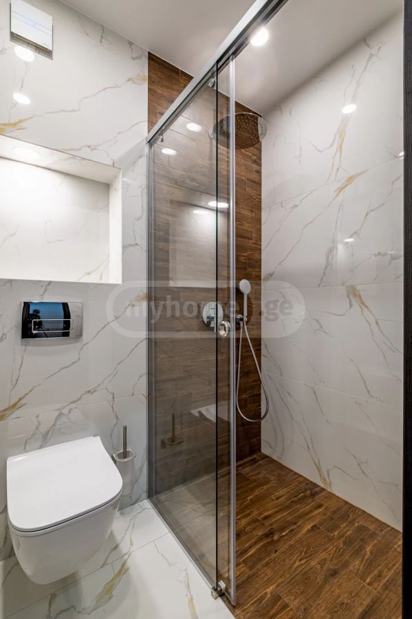 2 Room Flat Daily Rent. Saburtalo view 9