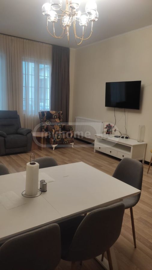 For Rent 4 Room Apartment view 1
