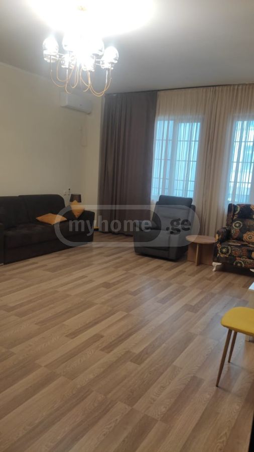 For Rent 4 Room Apartment view 3