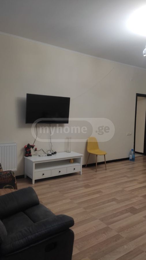 For Rent 4 Room Apartment view 5
