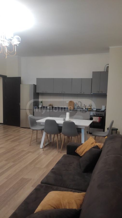 For Rent 4 Room Apartment view 6