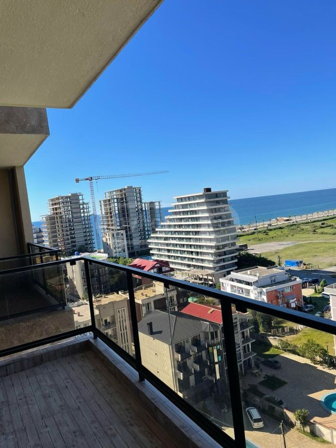 Продажа 2-комната Квартира view 1