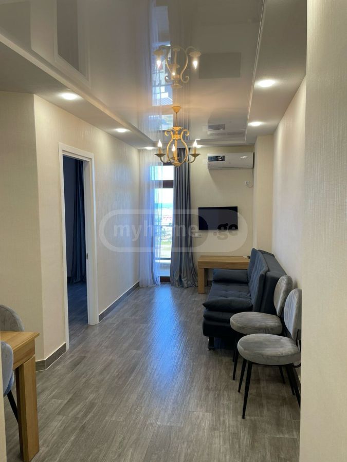 Продажа 2-комната Квартира view 2