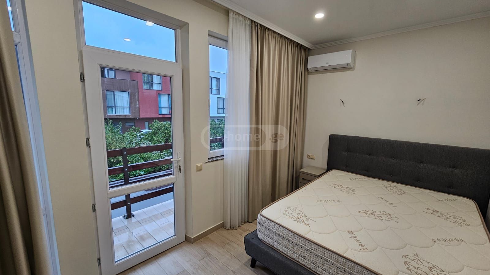 3 Room Private House For Sale view 10