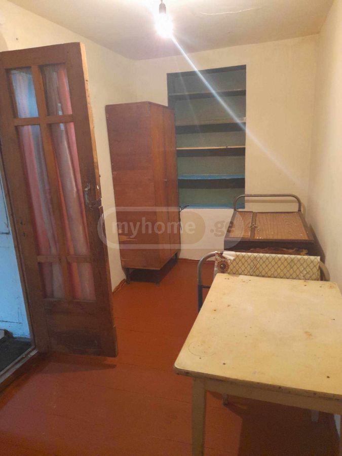 For Rent 1 Room Private House Isanshi, 1 of 4