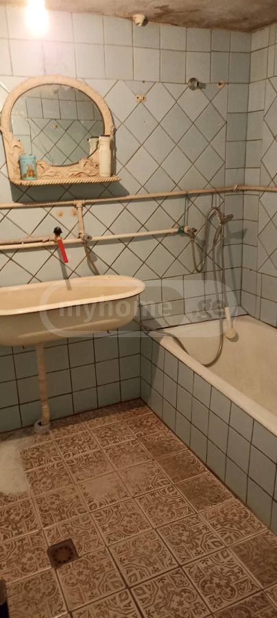 For Rent 1 Room Private House Isanshi, 3 of 4