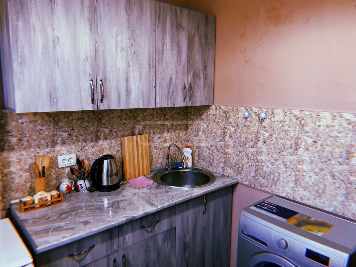 Daily Rent 2 Room Apartment Kutaisshi view 10