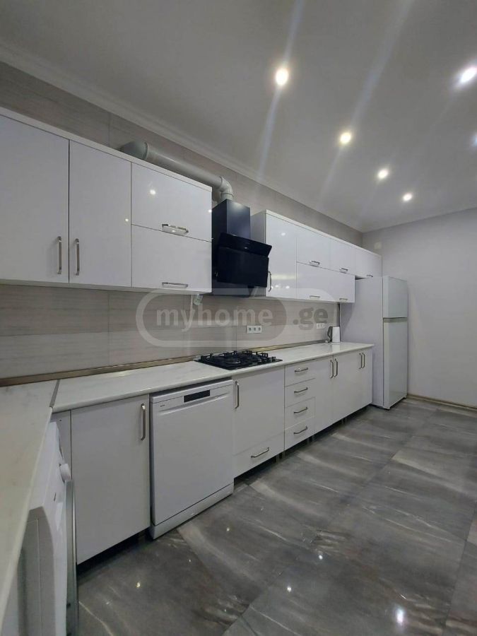 For Sale 4 Room Apartment view 11