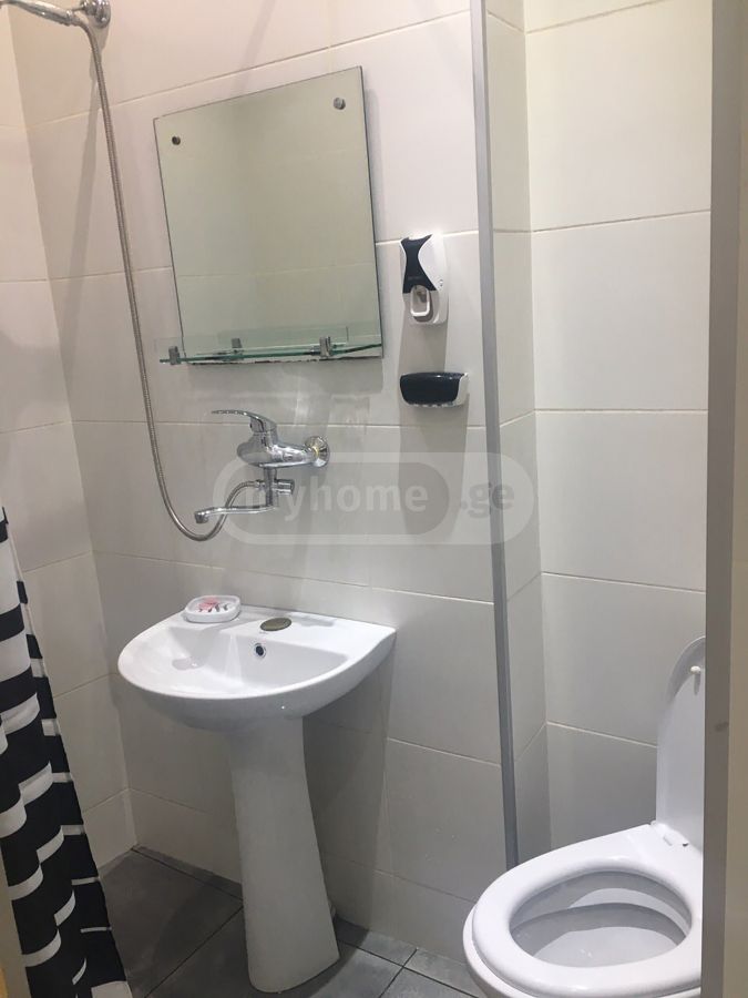Daily Rent 5 Room Apartment Mtatsmindaze view 6