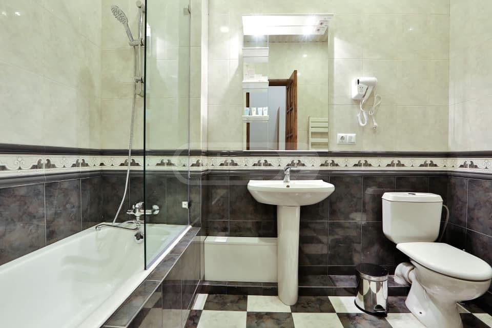 For Sale 8 Room Sastumro, 7 of 10