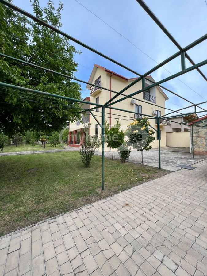 Продажа 7-комната Загородный дом в Mtskhetis Munitsipalitetshi view 1