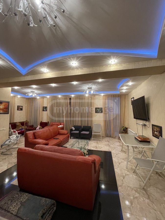 8 Room Country House For Sale view 10