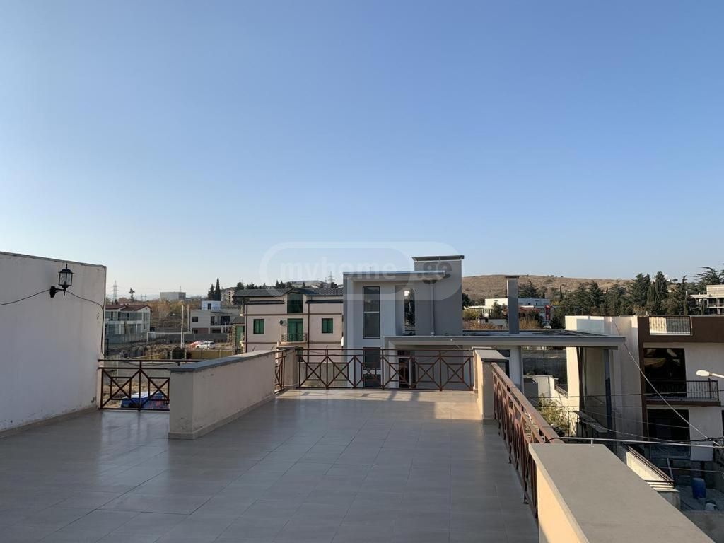10+ Room Hotel For Rent In Nadzaladevi view 2