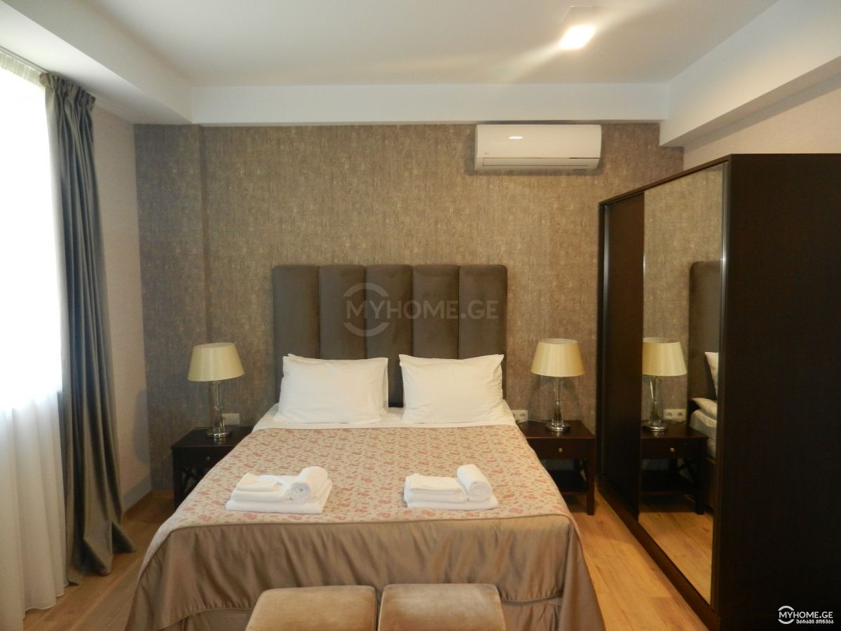 5 Room Hotel For Sale view 2