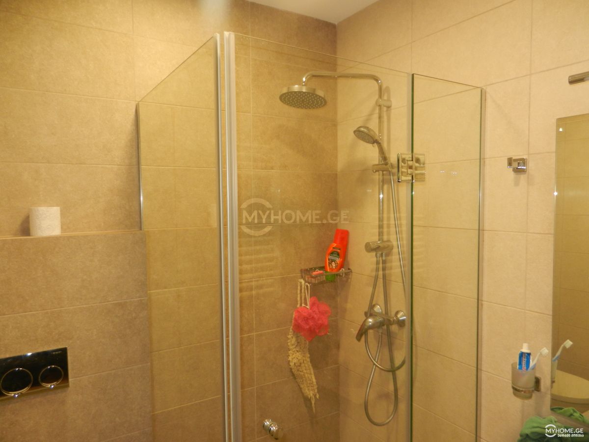 5 Room Hotel For Sale view 5